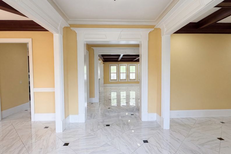 Photo 6 of 41 of 332 Warwick Pl, McDonough, GA