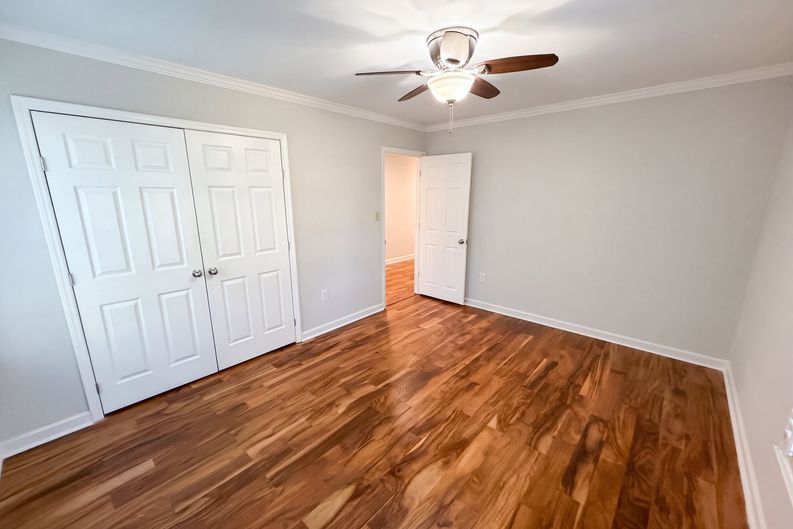 Photo 19 of 35 of 4704 Benridge Ln, Charlotte, NC