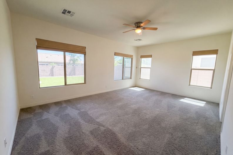 Photo 31 of 58 of 2312 E Susan Dr, Gilbert, AZ