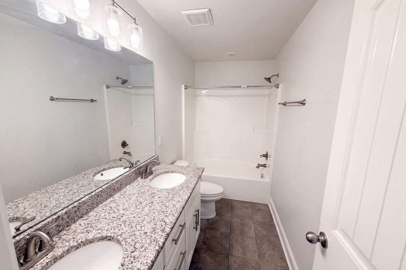 Photo 16 of 25 of 5152 Cedar Retreat Dr, Murfreesboro, TN