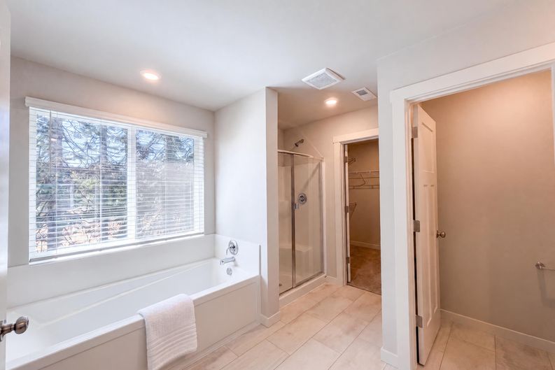 Photo 16 of 22 of 33448 SW Callahan Rd, Scappoose, OR