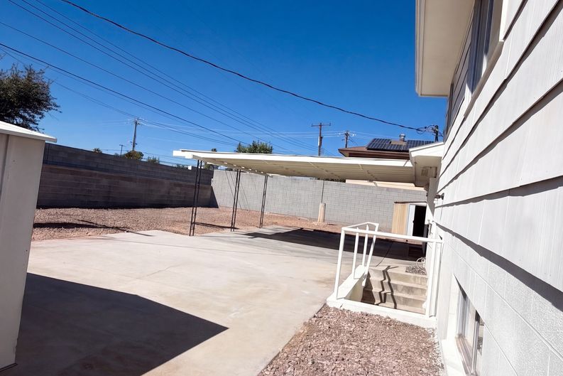 Photo 33 of 37 of 6121 Jones Cir, Las Vegas, NV