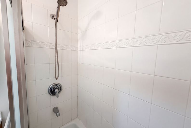 Photo 18 of 31 of 14945 Dunton Dr, Whittier, CA