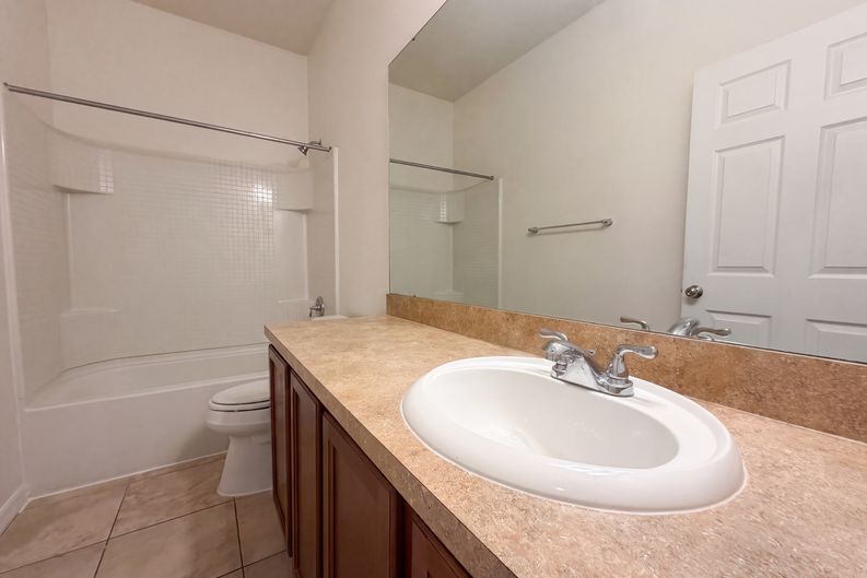 Photo 17 of 19 of 6308 Magnolia Park Blvd, Riverview, FL