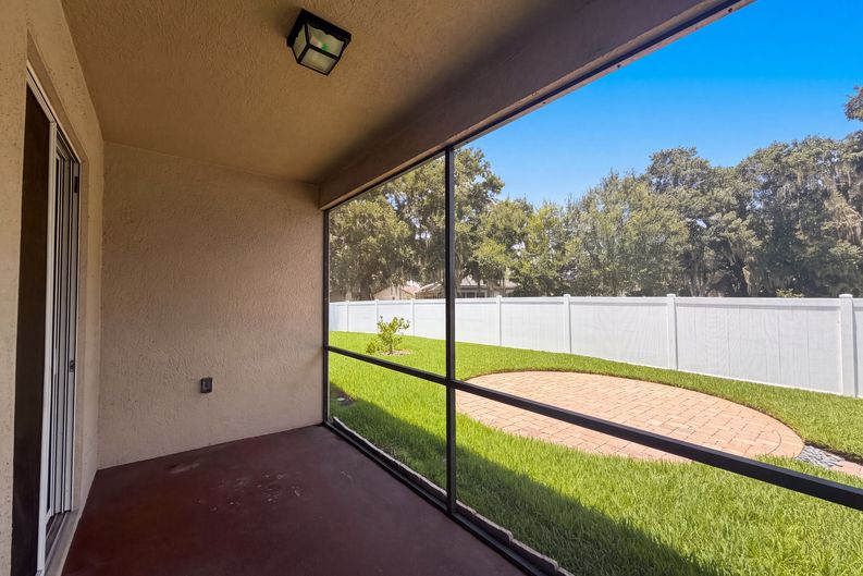 Photo 19 of 20 of 4311 Moon Shadow Loop, Mulberry, FL