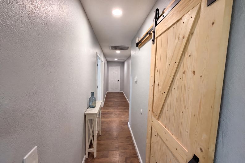 Photo 9 of 18 of 14729 Hartford Ln, Helendale, CA