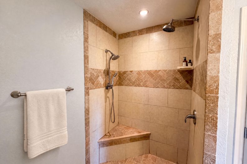 Photo 15 of 19 of 502 Jennings St, Nocona, TX