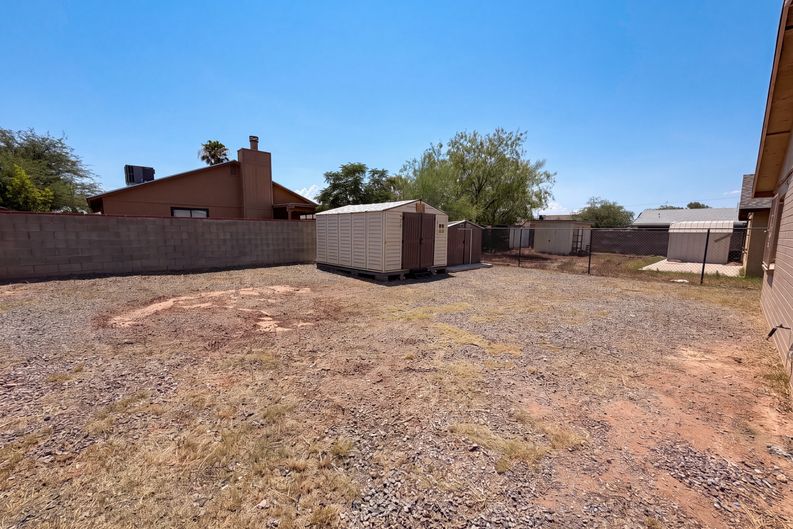 Photo 15 of 16 of 760 E Dakota St, Tucson, AZ