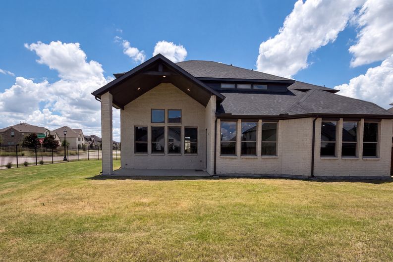 Photo 24 of 26 of 7592 Sanctuary Dr, Frisco, TX