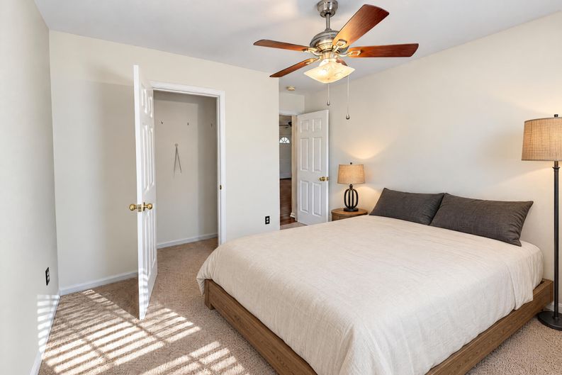Photo 8 of 18 of 115 Bridgeview Dr, Anderson, SC