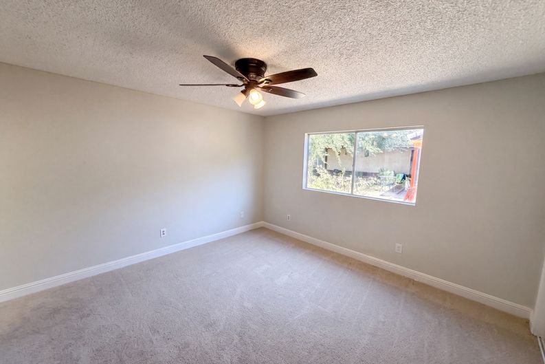 Photo 12 of 25 of 2796 Shiells Ave, Jurupa Valley, CA
