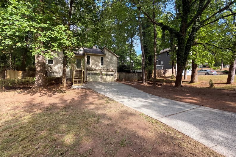 Photo 19 of 24 of 3143 Chase Ct SW, Marietta, GA