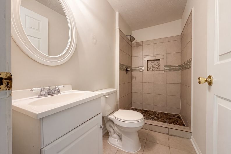 Photo 13 of 19 of 207 Seneca Forest Ct, Nashville, TN