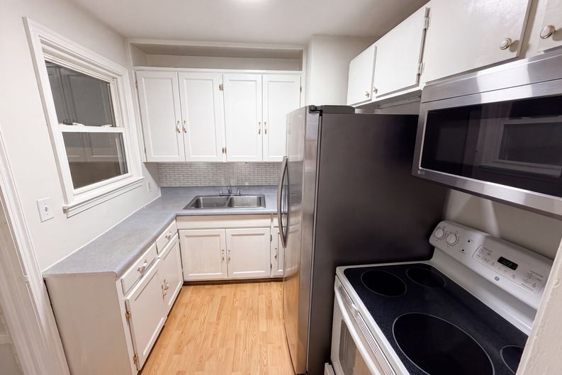 Photo 11 of 23 of 1521 Herrin Ave, Charlotte, NC