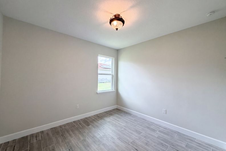 Photo 13 of 22 of 446 Cinnamon Dr, Kissimmee, FL