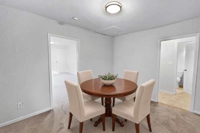 Photo 14 of 28 of 4028 Catalpa Ave, Knoxville, TN