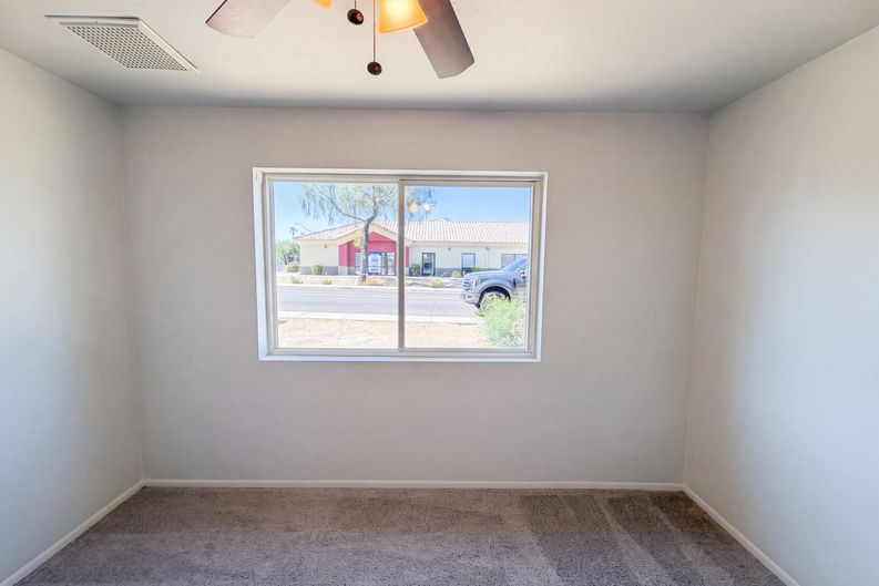 Photo 13 of 25 of 5908 W Calavar Rd, Glendale, AZ