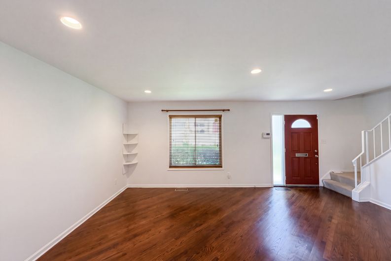 Photo 16 of 20 of 9983 Ridgeline Dr, Montgomery Village, MD