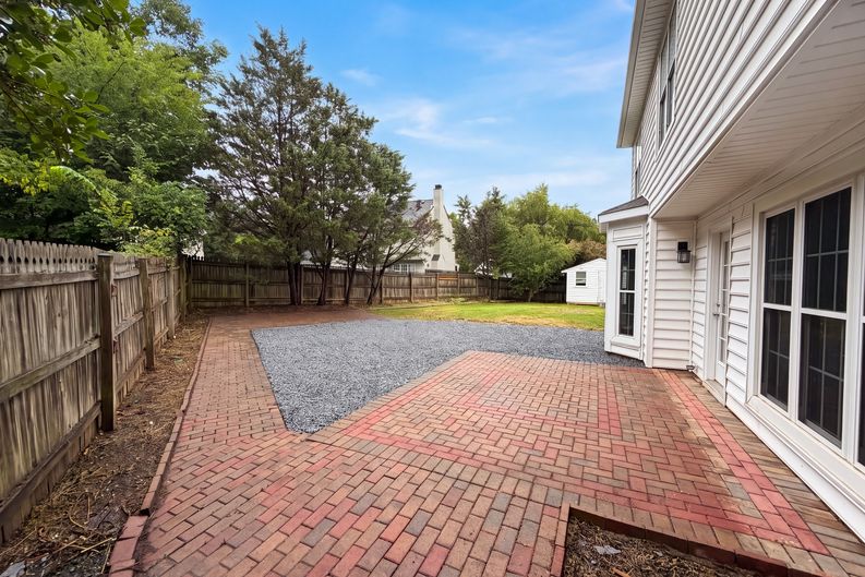 Photo 24 of 35 of 3737 Winterberry Ct NW, Concord, NC