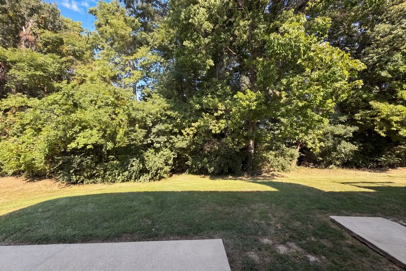 Photo 21 of 23 of 2827 Bromley Dr, O Fallon, MO