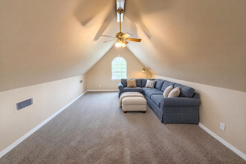 Photo 20 of 22 of 4014 Ovilla Rd, Waxahachie, TX