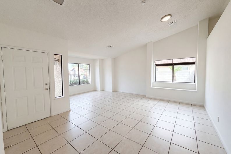 Photo 21 of 41 of 3607 Duffy Cir, North Las Vegas, NV