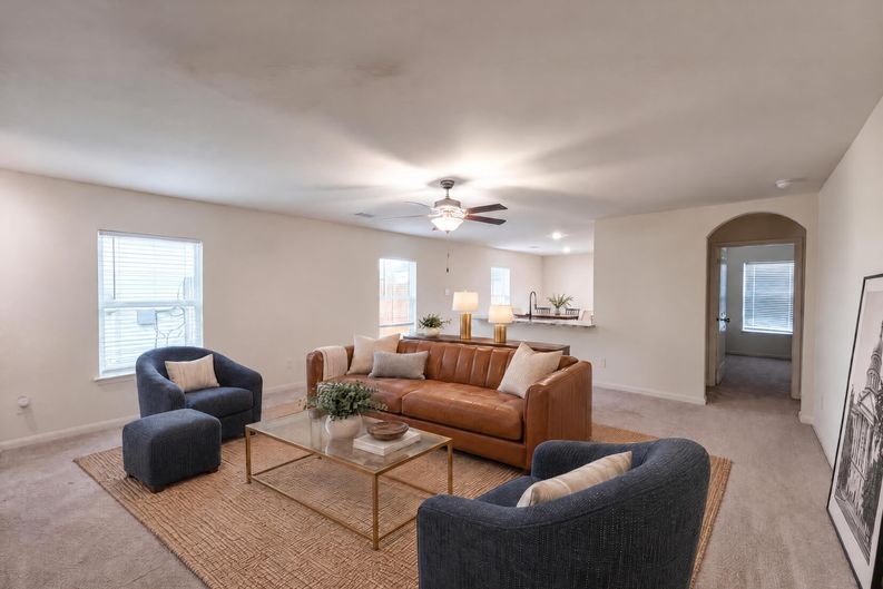 Photo 7 of 16 of 6115 El Oro Dr, Houston, TX