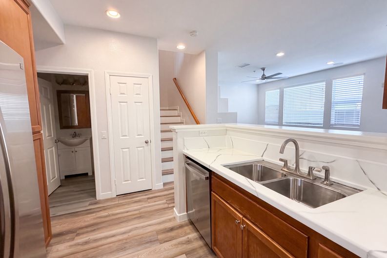 Photo 10 of 25 of 41534 King Palm Ave, Murrieta, CA