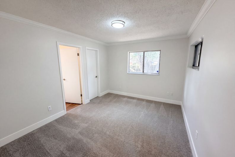 Photo 4 of 25 of 2768 Galatian Pl, Orlando, FL