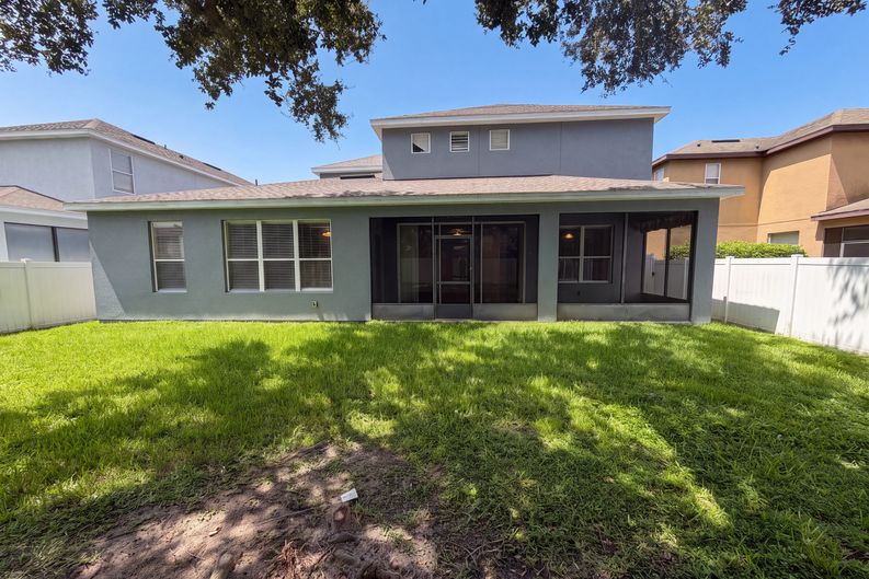 Photo 5 of 36 of 13228 Roskin Ln, Windermere, FL