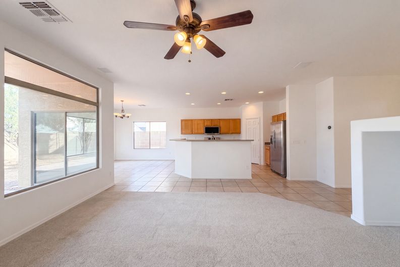 Photo 3 of 24 of 12846 W Rosewood Dr, El Mirage, AZ
