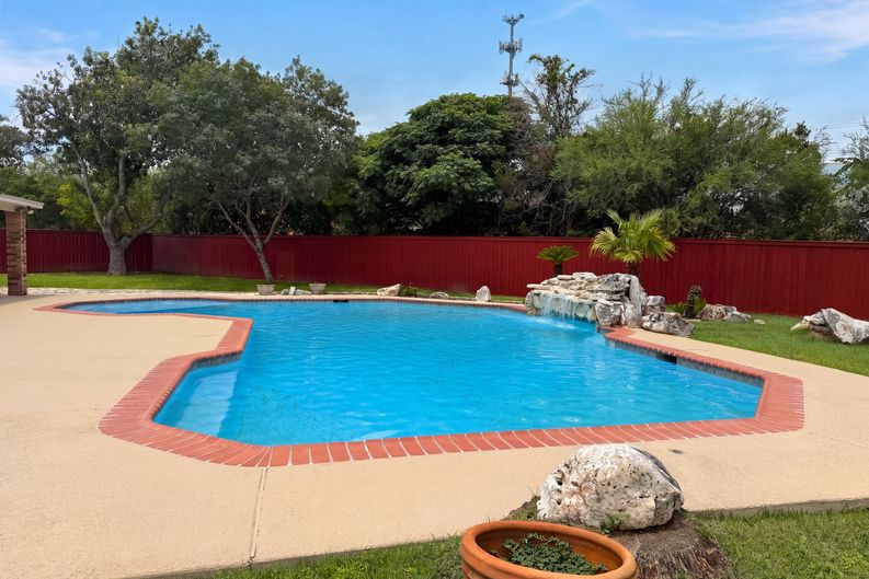 Photo 21 of 23 of 13419 Star Heights Dr, San Antonio, TX