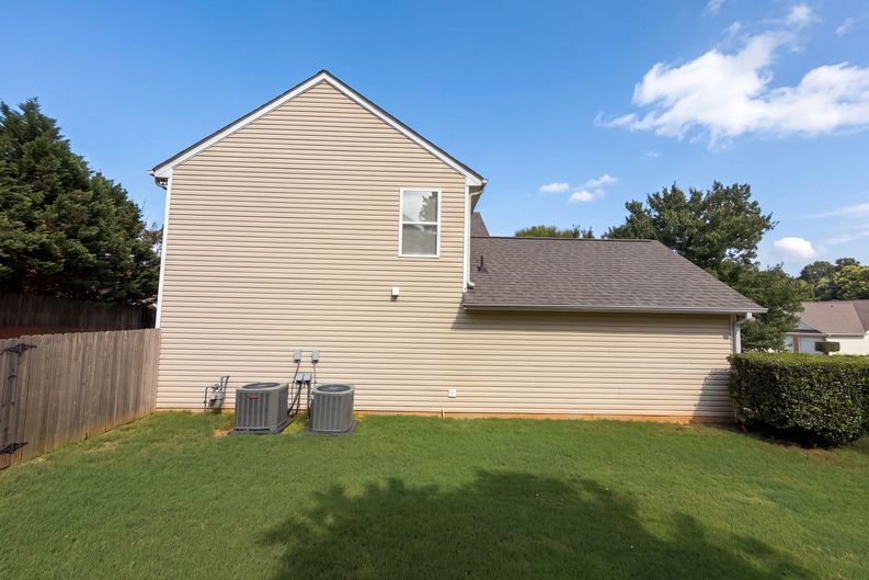 Photo 35 of 44 of 4636 Pine Acre Cir, Sugar Hill, GA