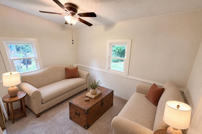 Photo 4 of 23 of 1521 Herrin Ave, Charlotte, NC