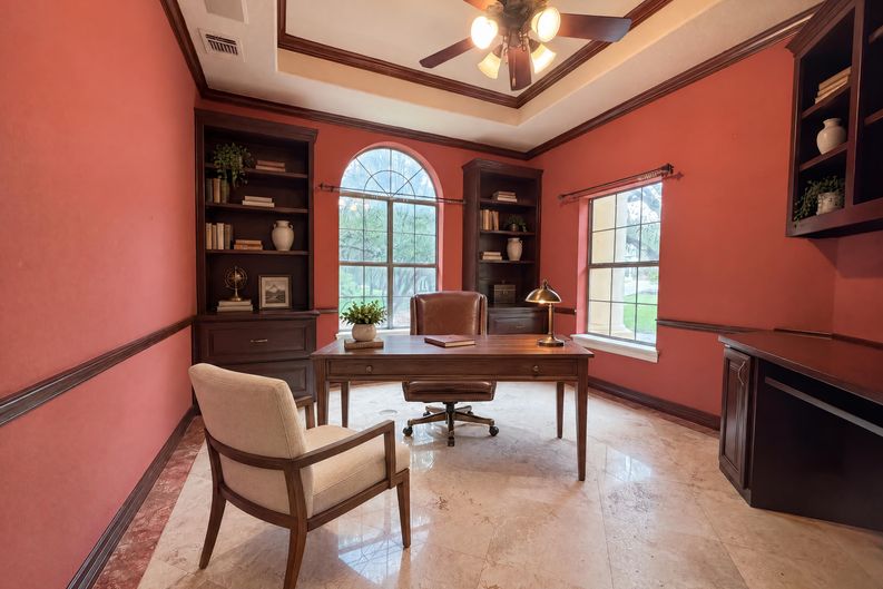 Photo 11 of 26 of 20646 Wahl Ln, San Antonio, TX