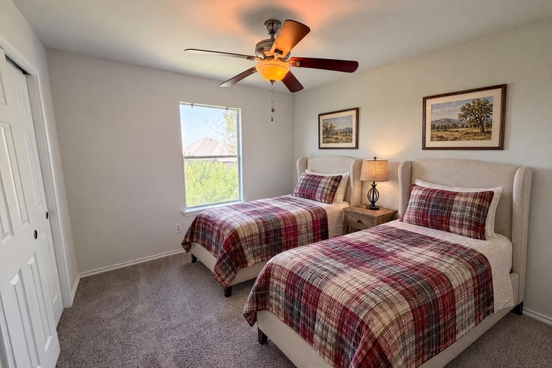 Photo 14 of 20 of 206 Almquist St, Hutto, TX