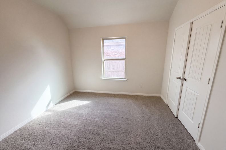 Photo 11 of 20 of 18320 Drecker Springs Ln, Pflugerville, TX