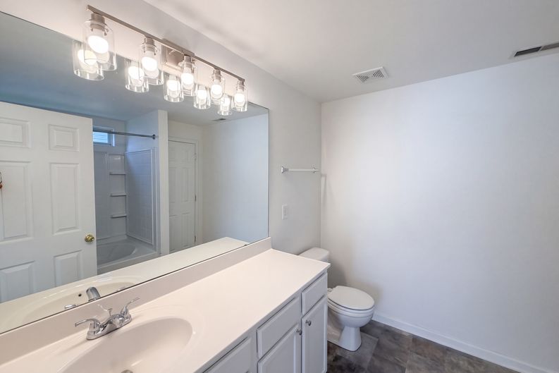 Photo 8 of 18 of 223 Gumtree Dr, Kannapolis, NC