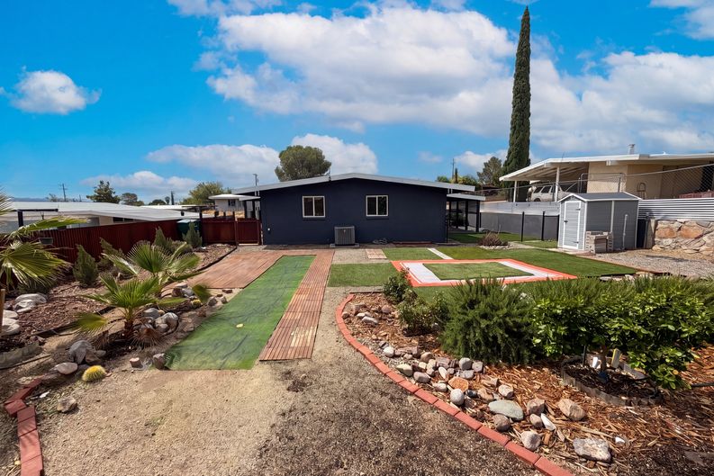 Photo 5 of 19 of 110 W 4th Ave, San Manuel, AZ