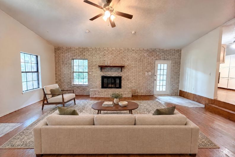 Photo 3 of 21 of 3504 Victorian Dr, Temple, TX