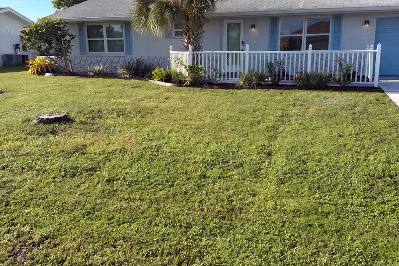 Photo 26 of 30 of 145 Dartmouth Dr NW, Port Charlotte, FL