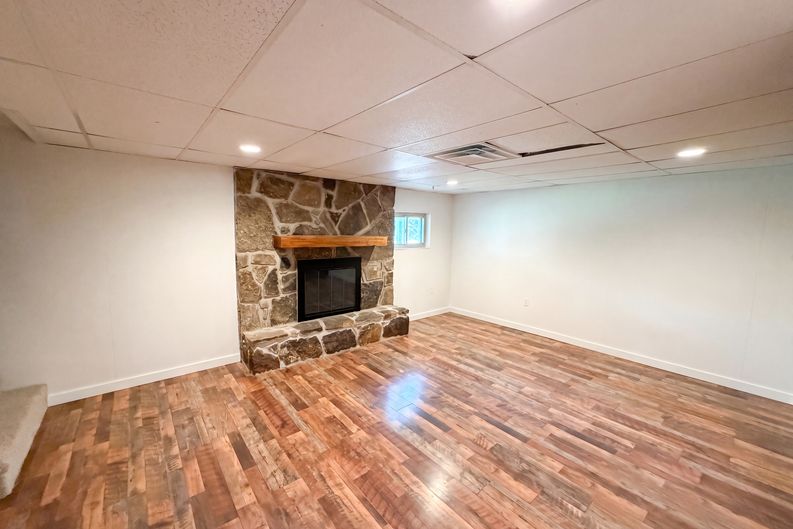 Photo 23 of 30 of 8505 Troutman Ln, Knoxville, TN