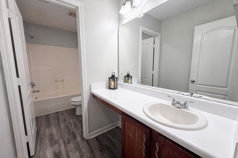 Photo 14 of 22 of 2618 Dutch Grove Cir, Raleigh, NC