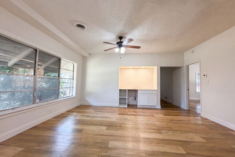 Photo 6 of 20 of 5124 Norma St, Fort Worth, TX