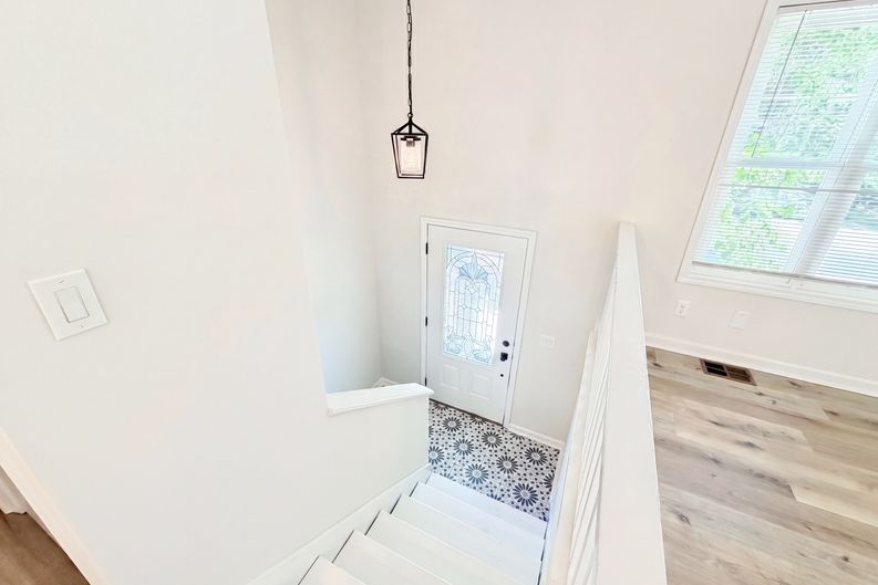 Photo 10 of 24 of 1327 Towne Harbor Trl, Woodstock, GA