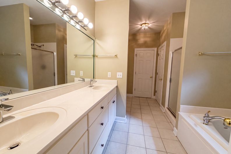Photo 13 of 29 of 6724 Cold Stream Dr, Nashville, TN