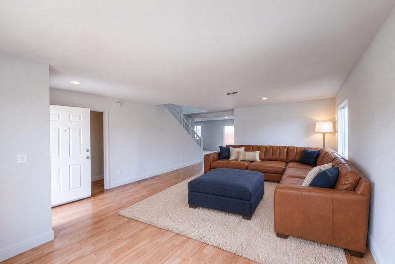Photo 9 of 31 of 2155 Watercourse St, Stockton, CA