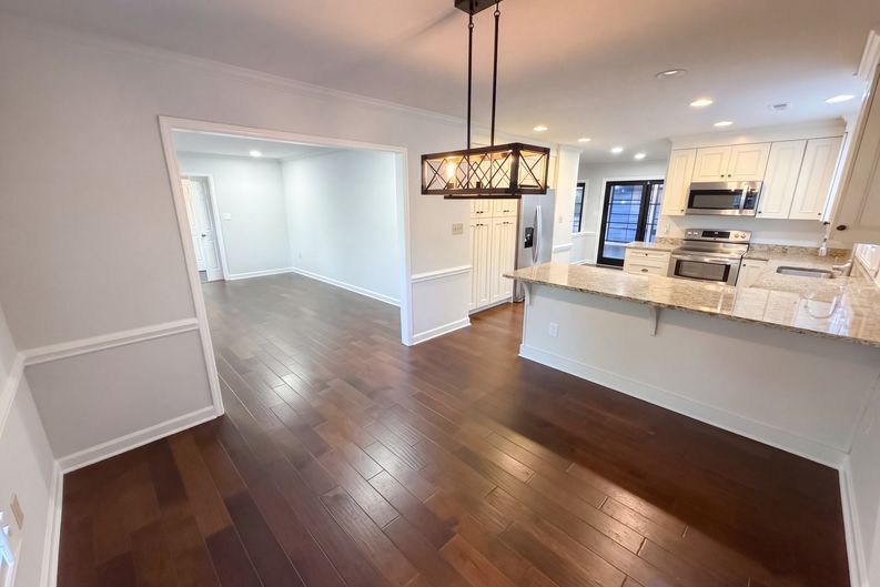 Photo 33 of 35 of 4704 Benridge Ln, Charlotte, NC