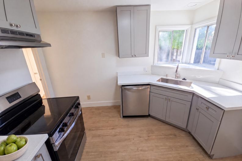 Photo 23 of 29 of 2580 Verna Way, Sacramento, CA