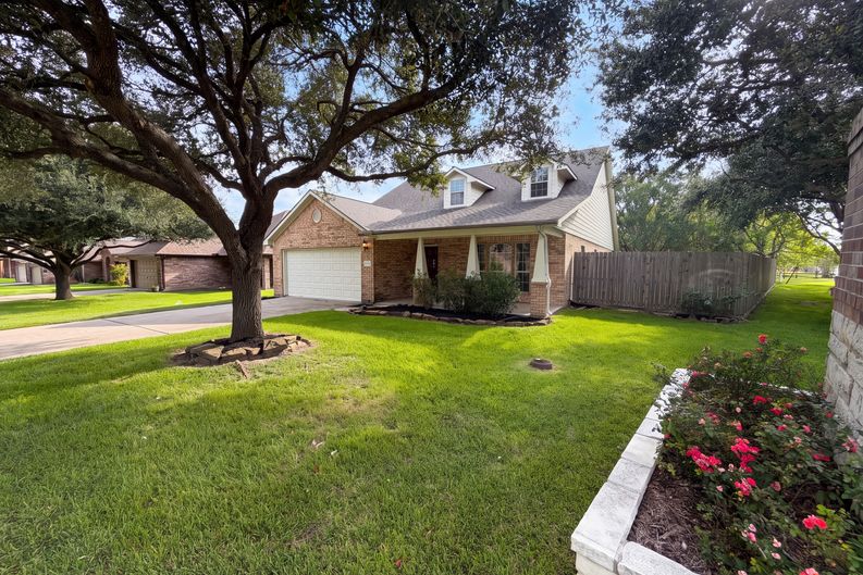 Photo 24 of 25 of 1028 Rio Grande St, League City, TX